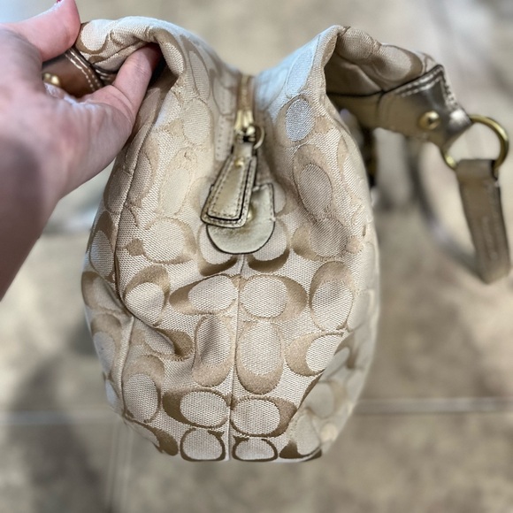 Coach Lynn SoHo Signature shoulder bag - Picture 9 of 12